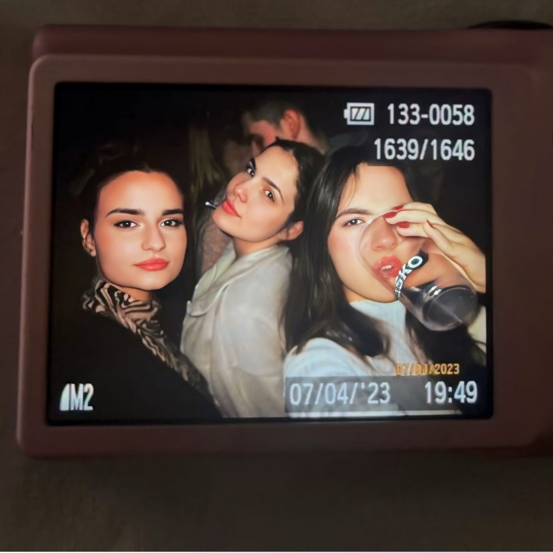 manisnap™ Digital Camera